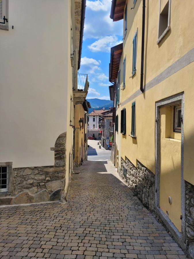 Апартаменти Casa Gianna Castiglione d'Intelvi Екстер'єр фото